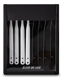 B WE L tooth brush set